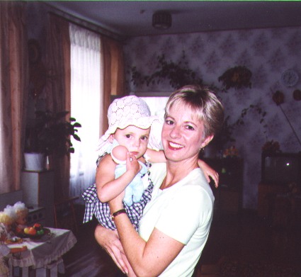 mamanadialeavingbabyhouse.jpg